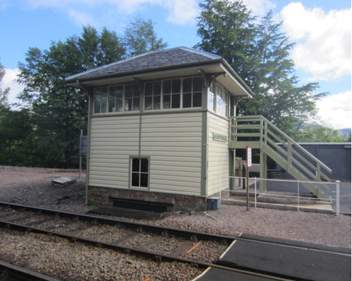 SignalBoxPicturesa